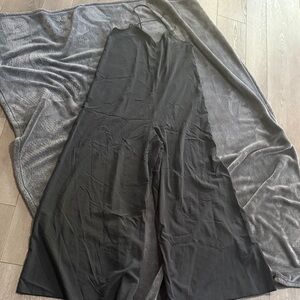 Zara Elegant Black Wide-Leg Jumpsuit